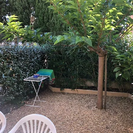 Villa Pour 6 - Piscine Commune - Wifi - Climatisation *