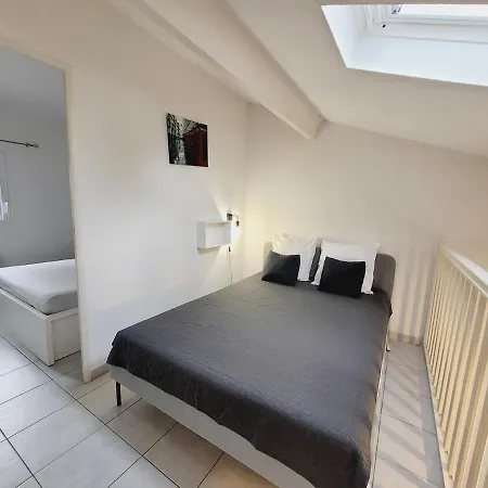 Pour 6 - Piscine Commune - Wifi - Climatisation Valras-Plage