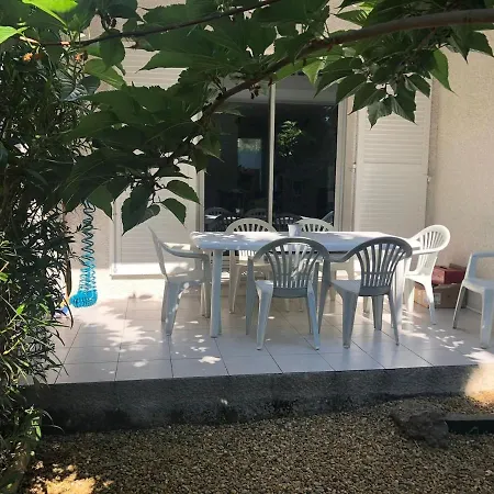 Pour 6 - Piscine Commune - Wifi - Climatisation Valras-Plage
